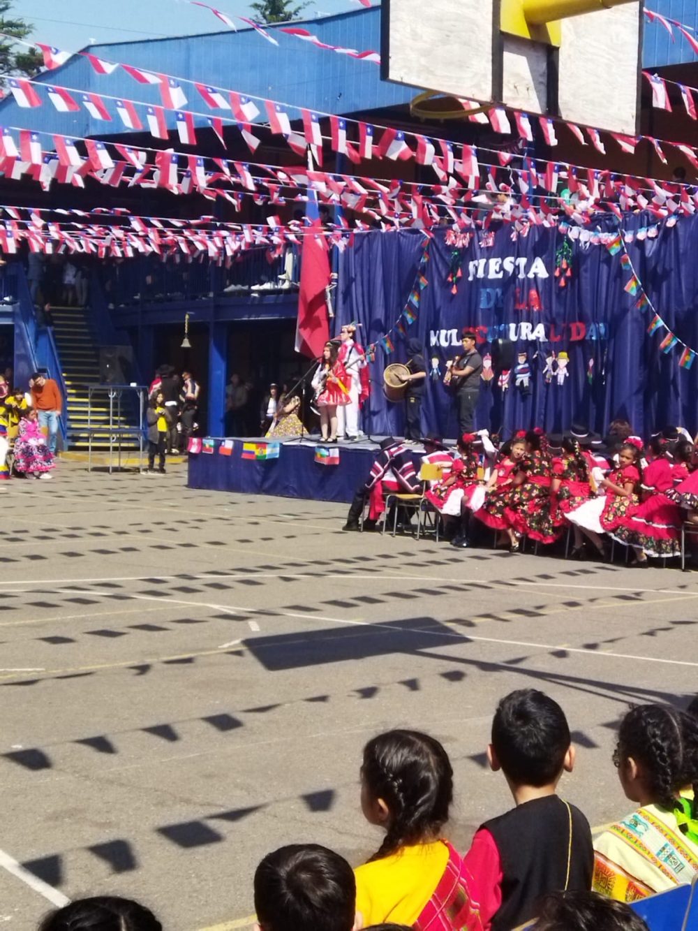 SEMANA DE LA MULTICULTURALIDAD