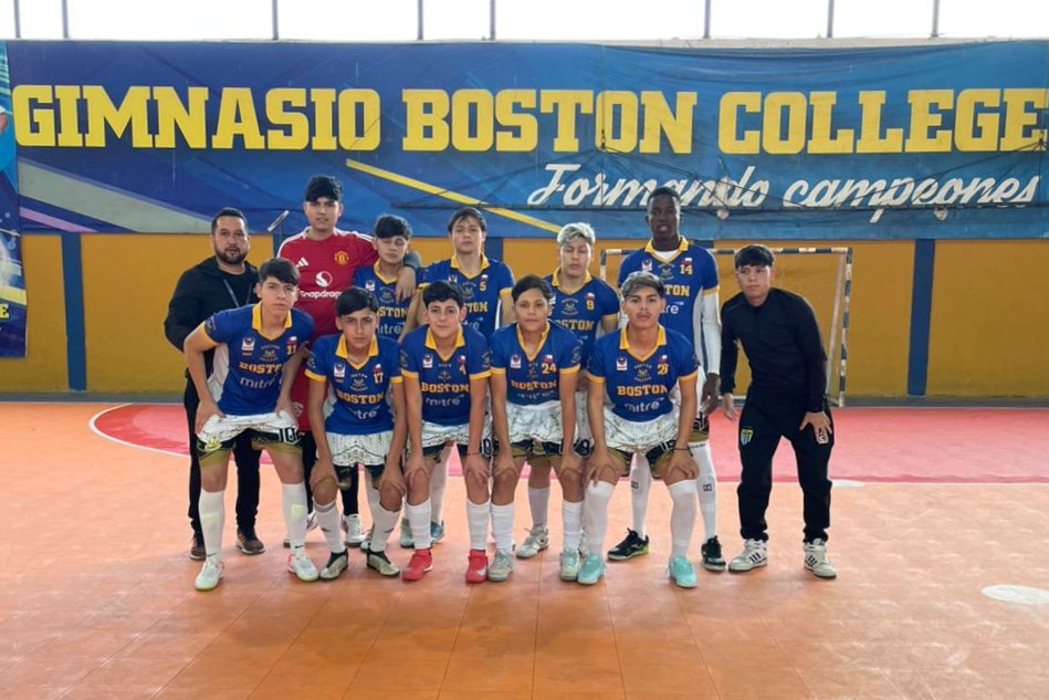 Torneo Embajadores del Futsal Varones Sub 18: Boston College La Farfana disputará la gran final ante Liceo Aplicación