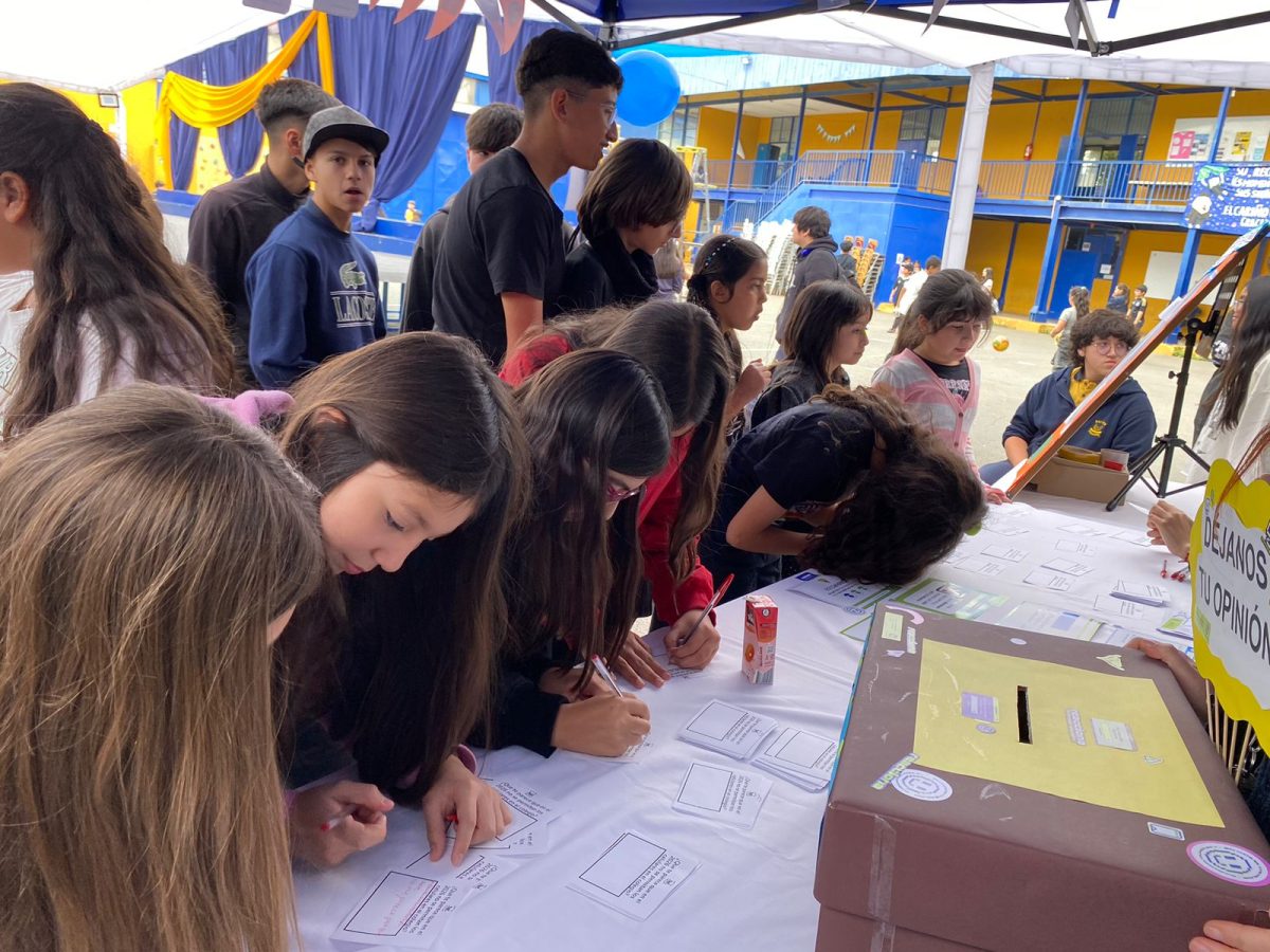 ¡Reacciona! Tú también eres parte – Actividad de iniciativa Volando en V