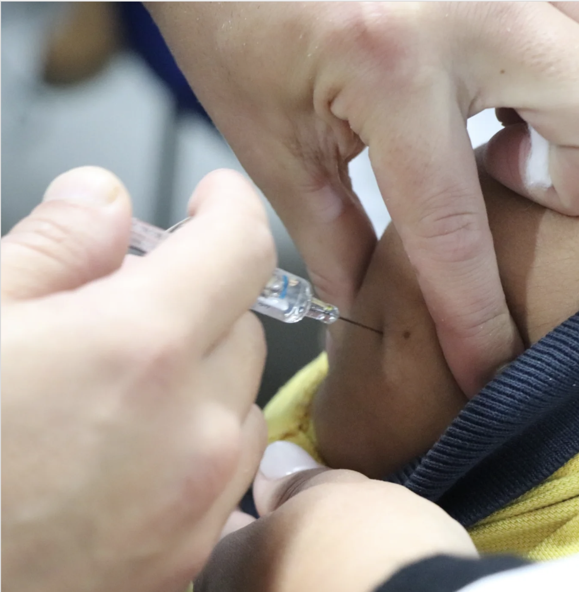 Vivimos una exitosa jornada de vacunación junto a autoridades de salud