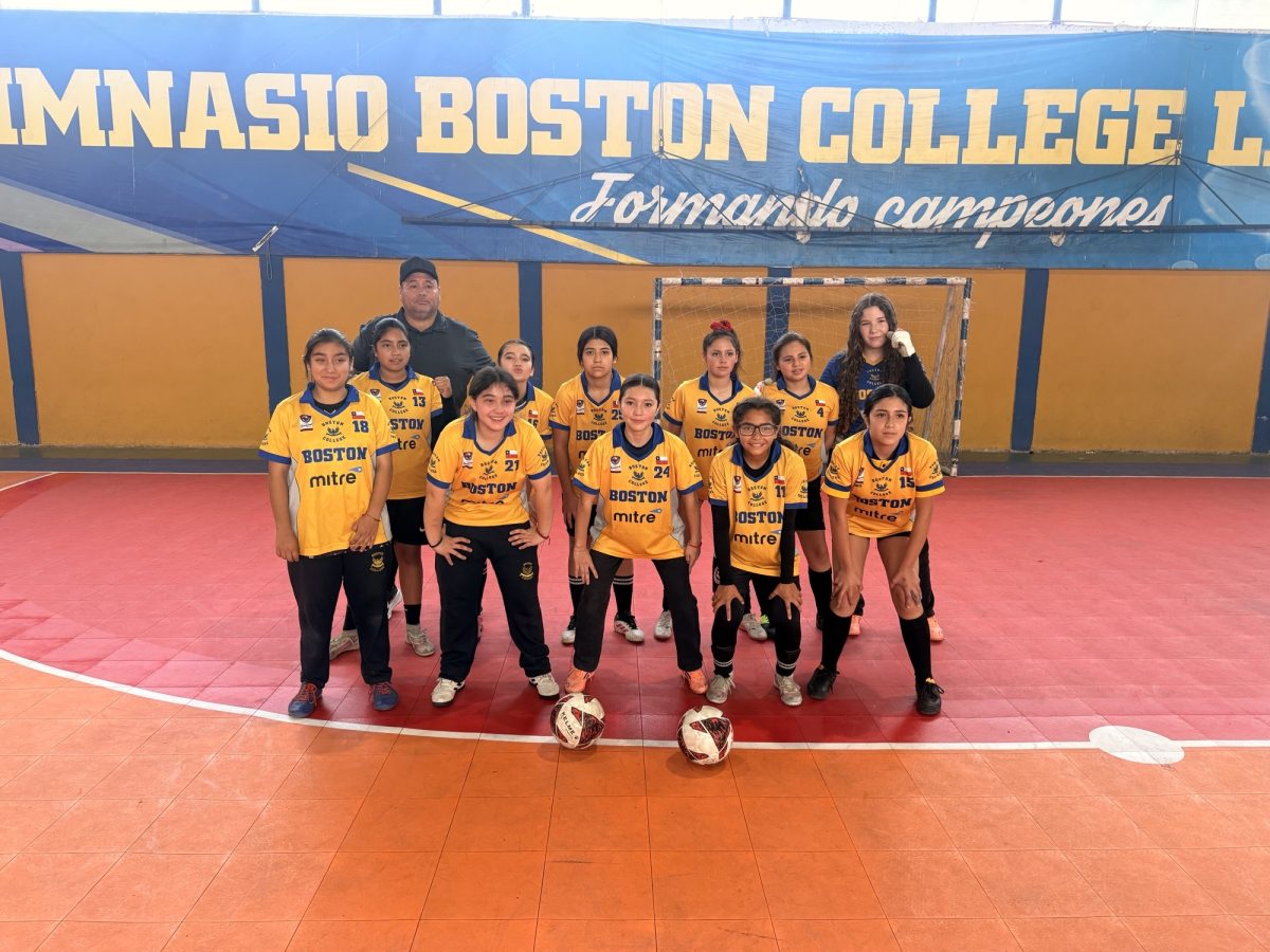 Equipo femenino Sub-15 debuta con goleada en el Torneo Embajadoras del Futsal