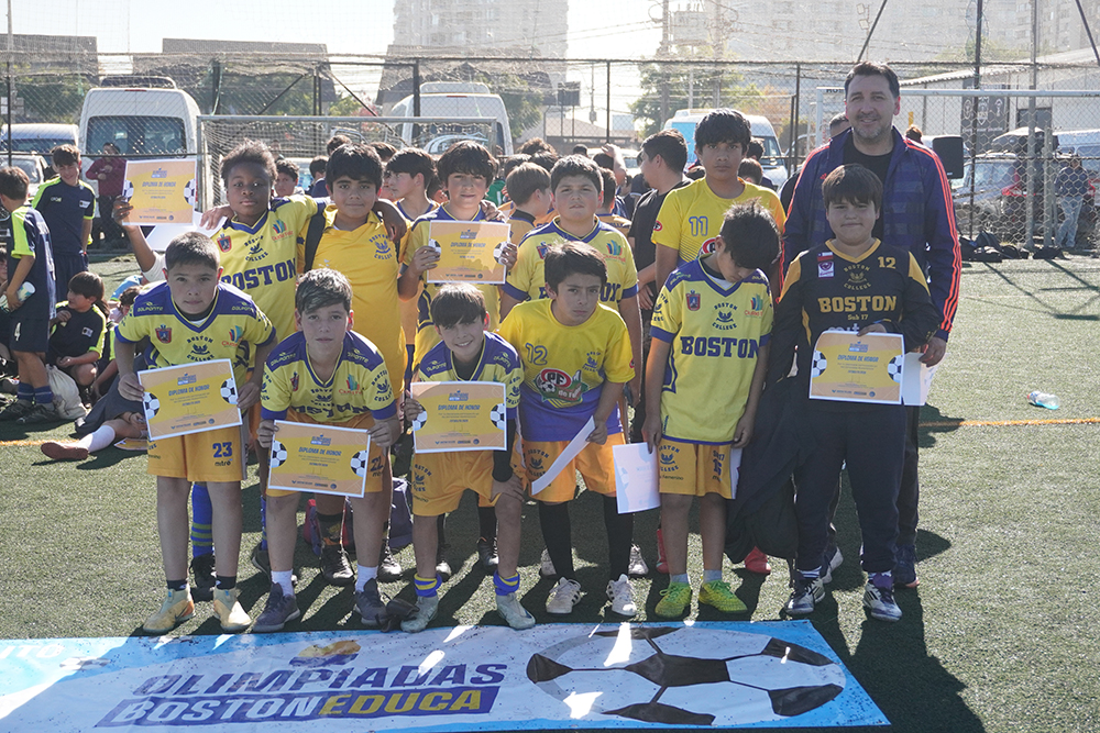 Más de un centenar de estudiantes participaron en el Futbolito Mini Varones de las Olimpiadas BostonEduca