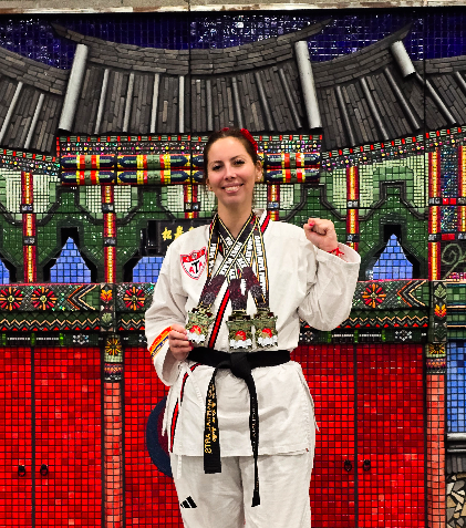 ¡De Maipú al Mundo! Nuestra Profesora se Corona Tricampeona Mundial
