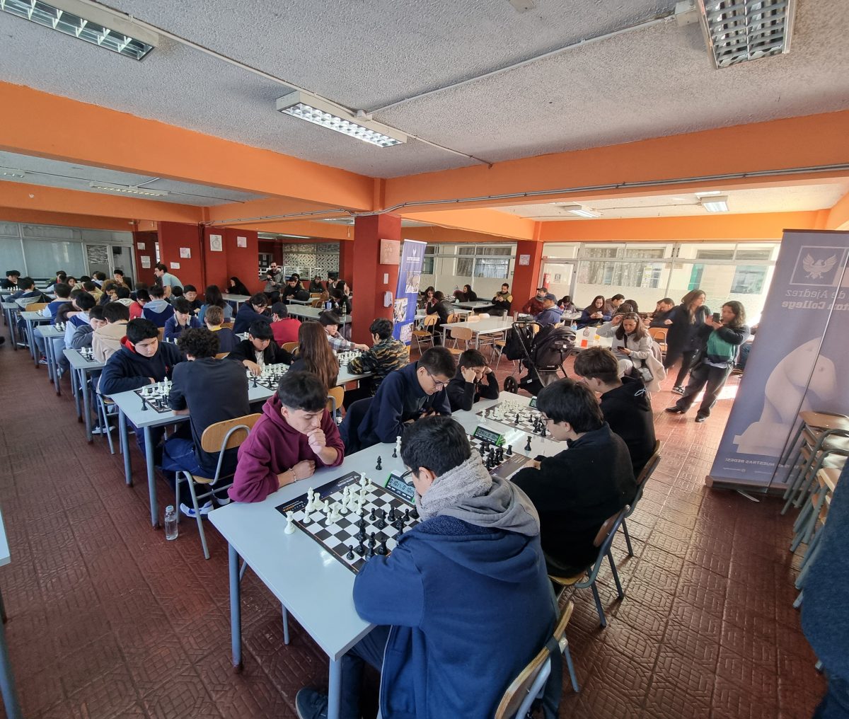 Boston College La Farfana logra dos lugares entre los cuatro mejores del torneo de ajedrez